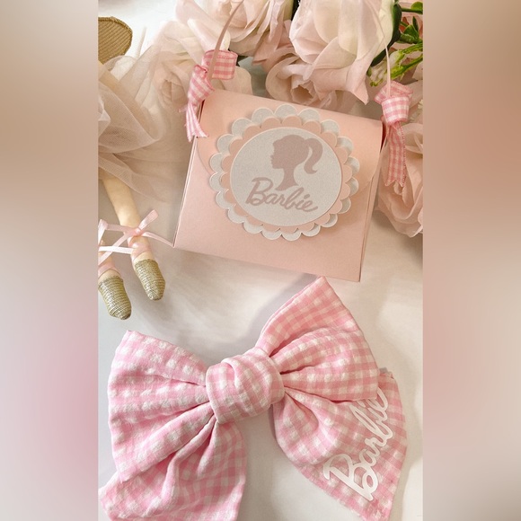 Barbie Inspired Hair Bow - Picture 7 of 7